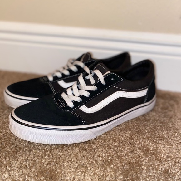 youth size 7 vans